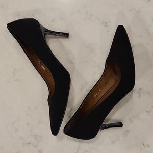 Donald J Pliner Treva  Pumps Black Size: 8 (narrow)